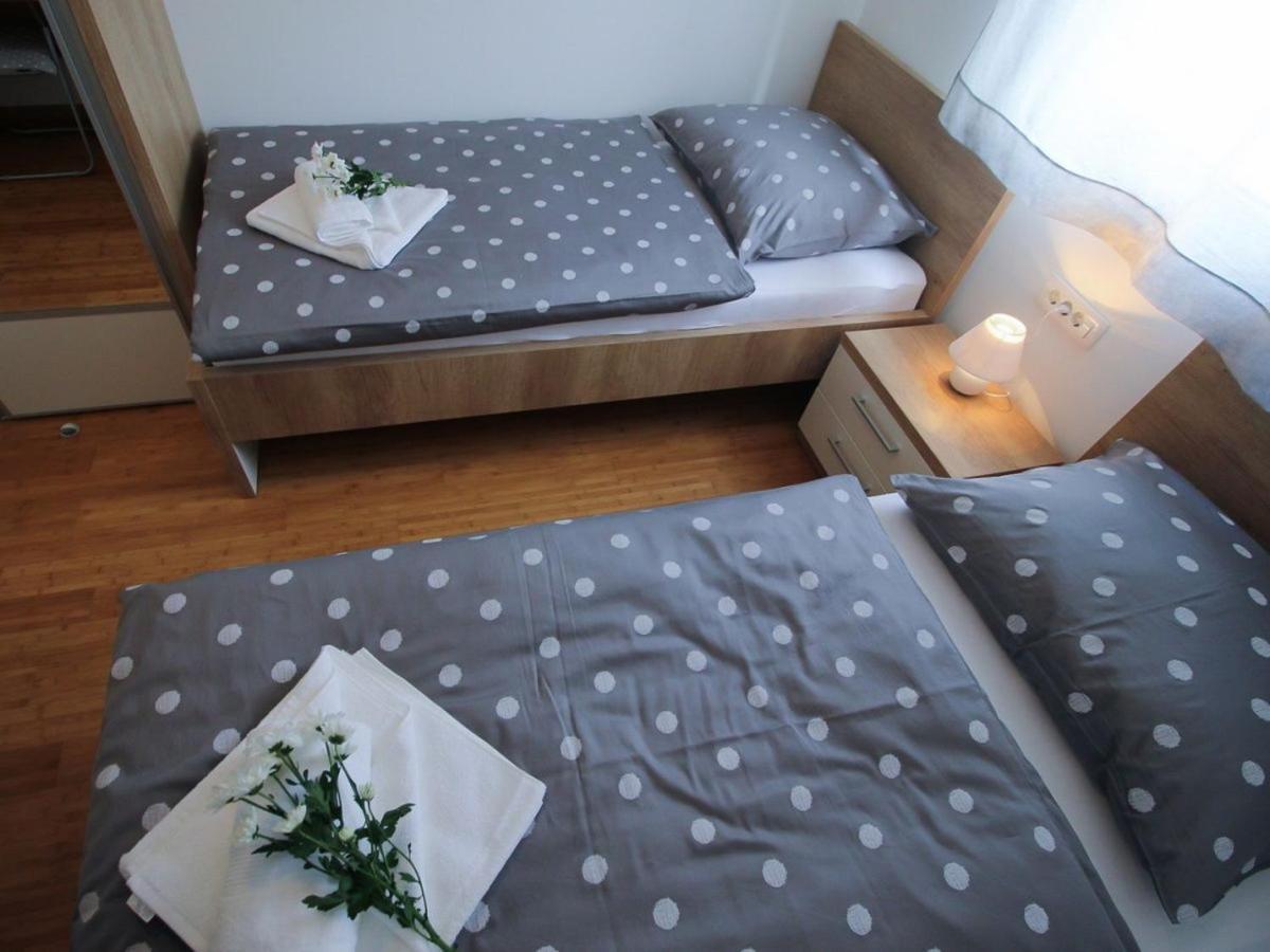 Luxury Xxl Apartment Макарска Екстериор снимка